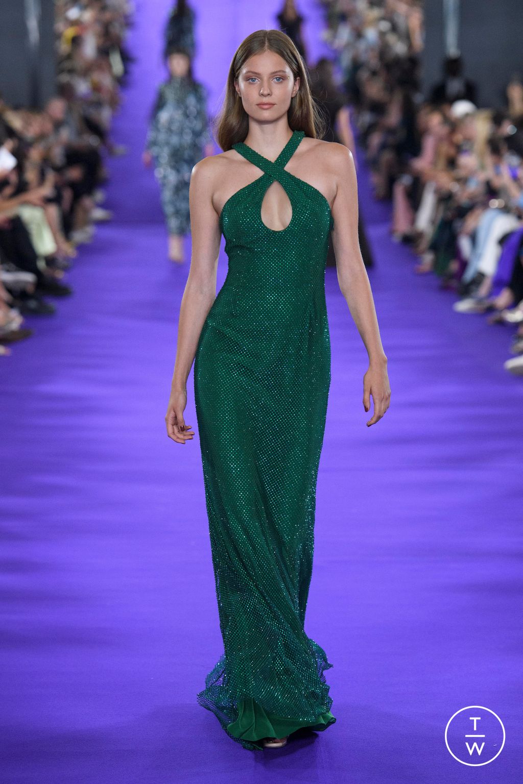 Fashion Week Paris Fall/Winter 2022 look 30 from the Alexis Mabille collection couture