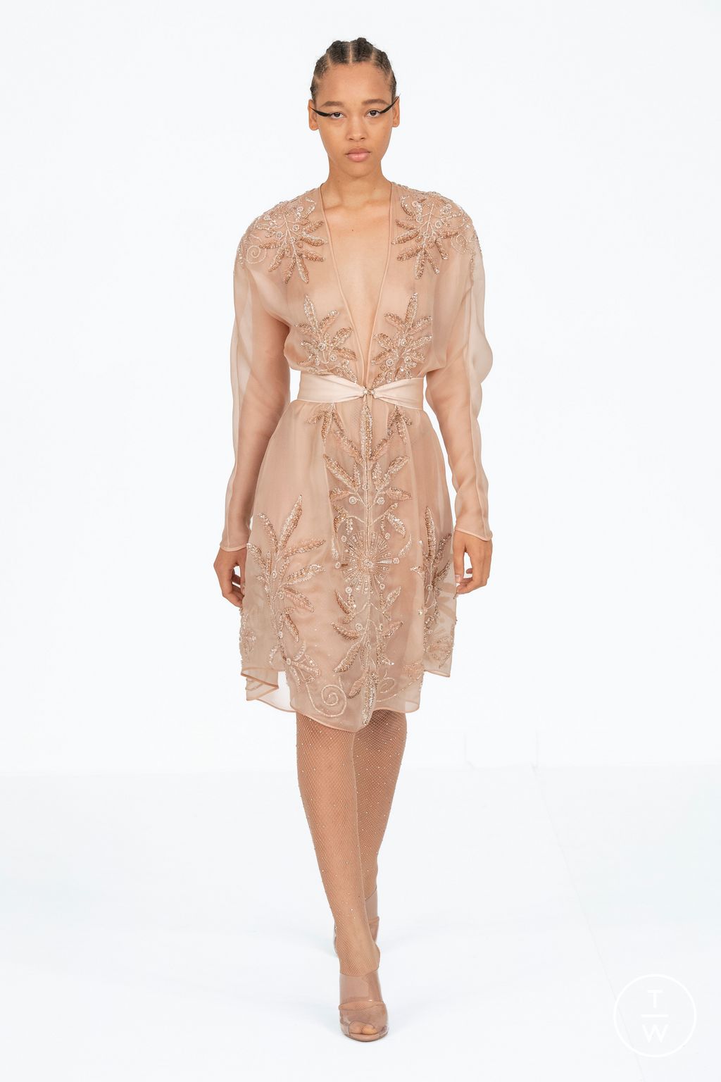 Fashion Week Paris Spring/Summer 2024 look 11 from the Alexis Mabille collection couture