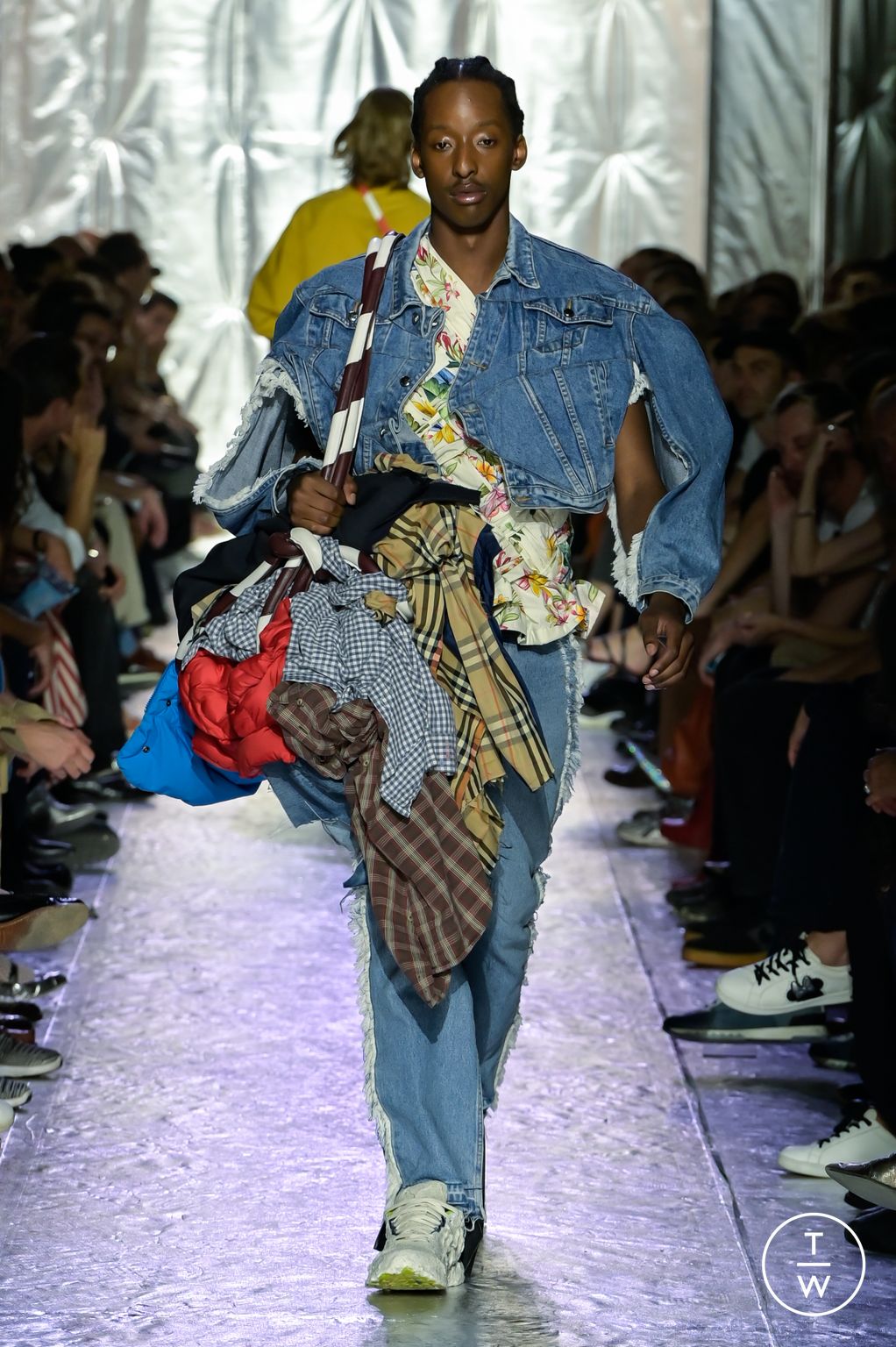 Fashion Week Paris Spring/Summer 2023 look 36 from the Festival de Hyères 2022 collection 女装