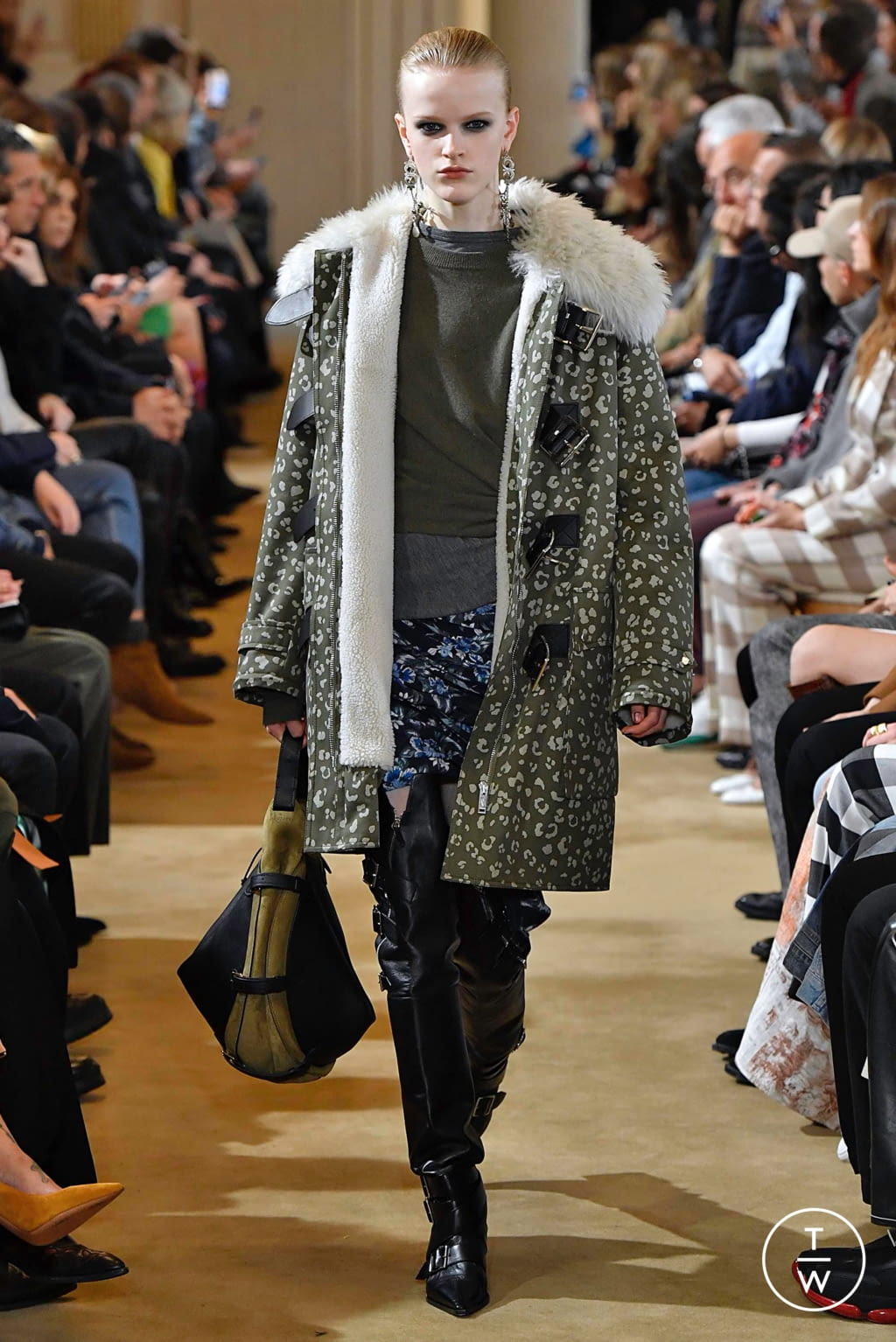 Fashion Week Paris Fall/Winter 2019 look 12 from the Altuzarra collection womenswear