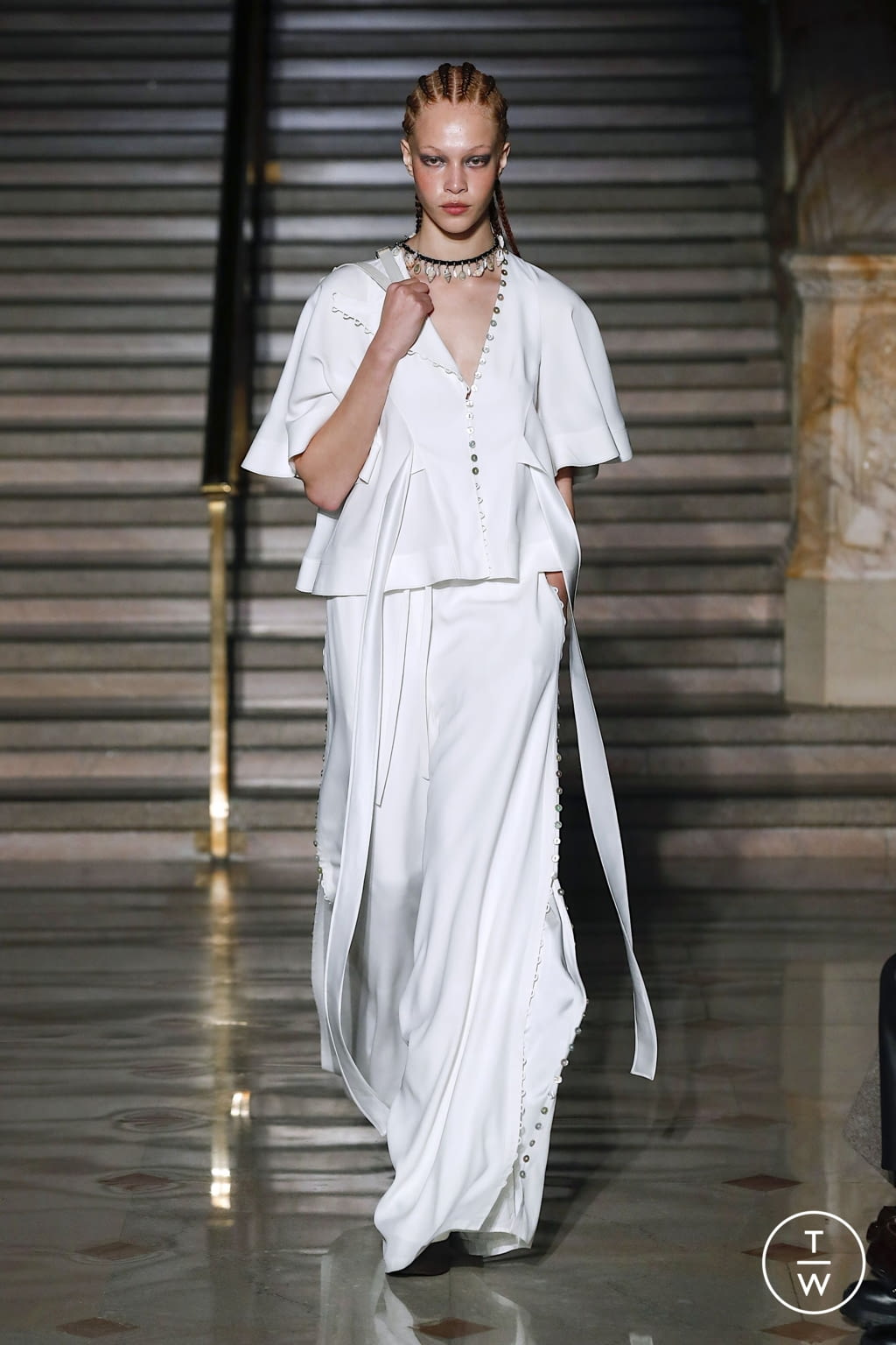 Fashion Week New York Fall/Winter 2022 look 13 de la collection Altuzarra womenswear