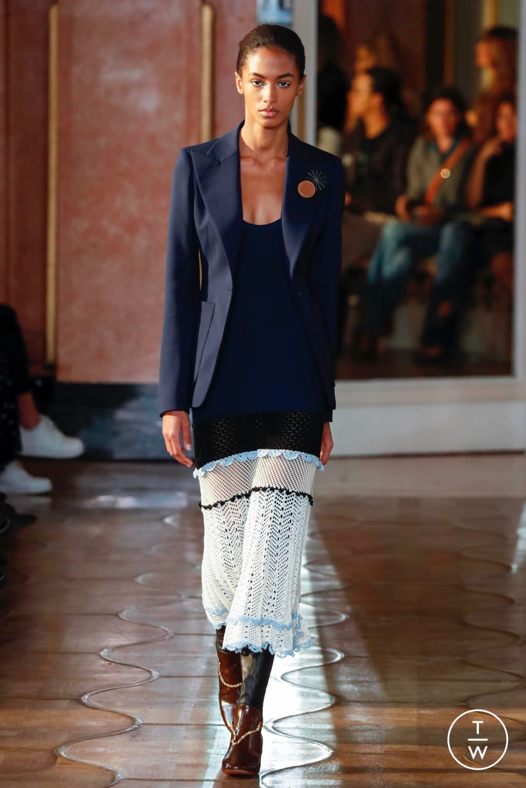 Fashion Week Paris Spring/Summer 2020 look 1 from the Altuzarra collection 女装