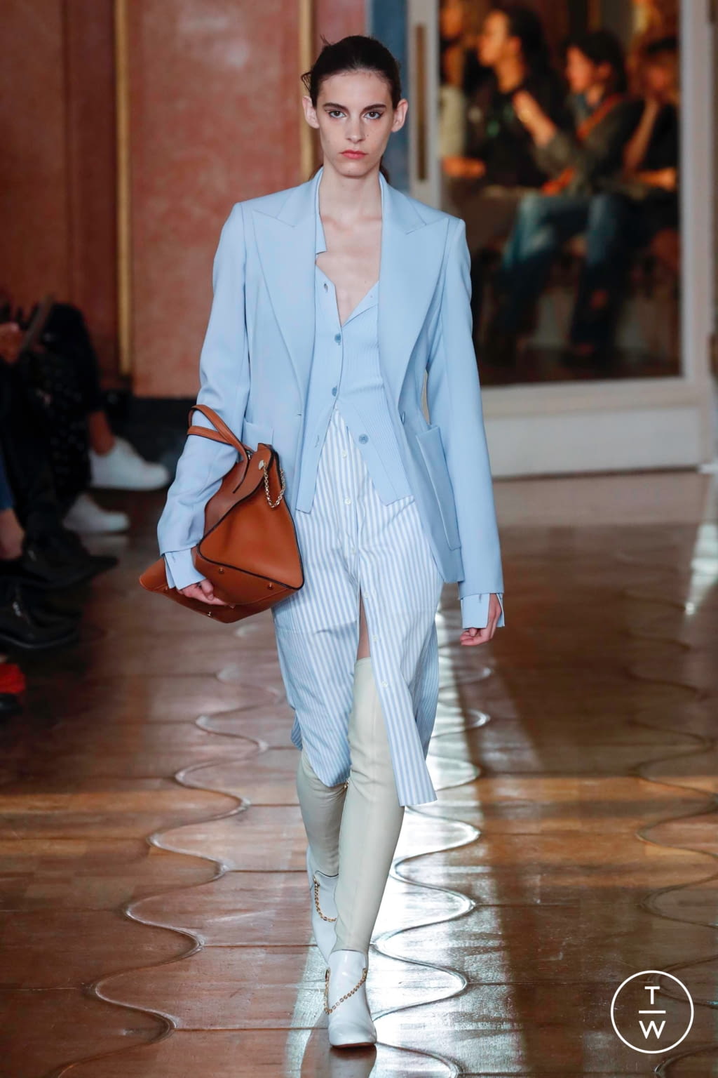 Fashion Week Paris Spring/Summer 2020 look 18 from the Altuzarra collection 女装