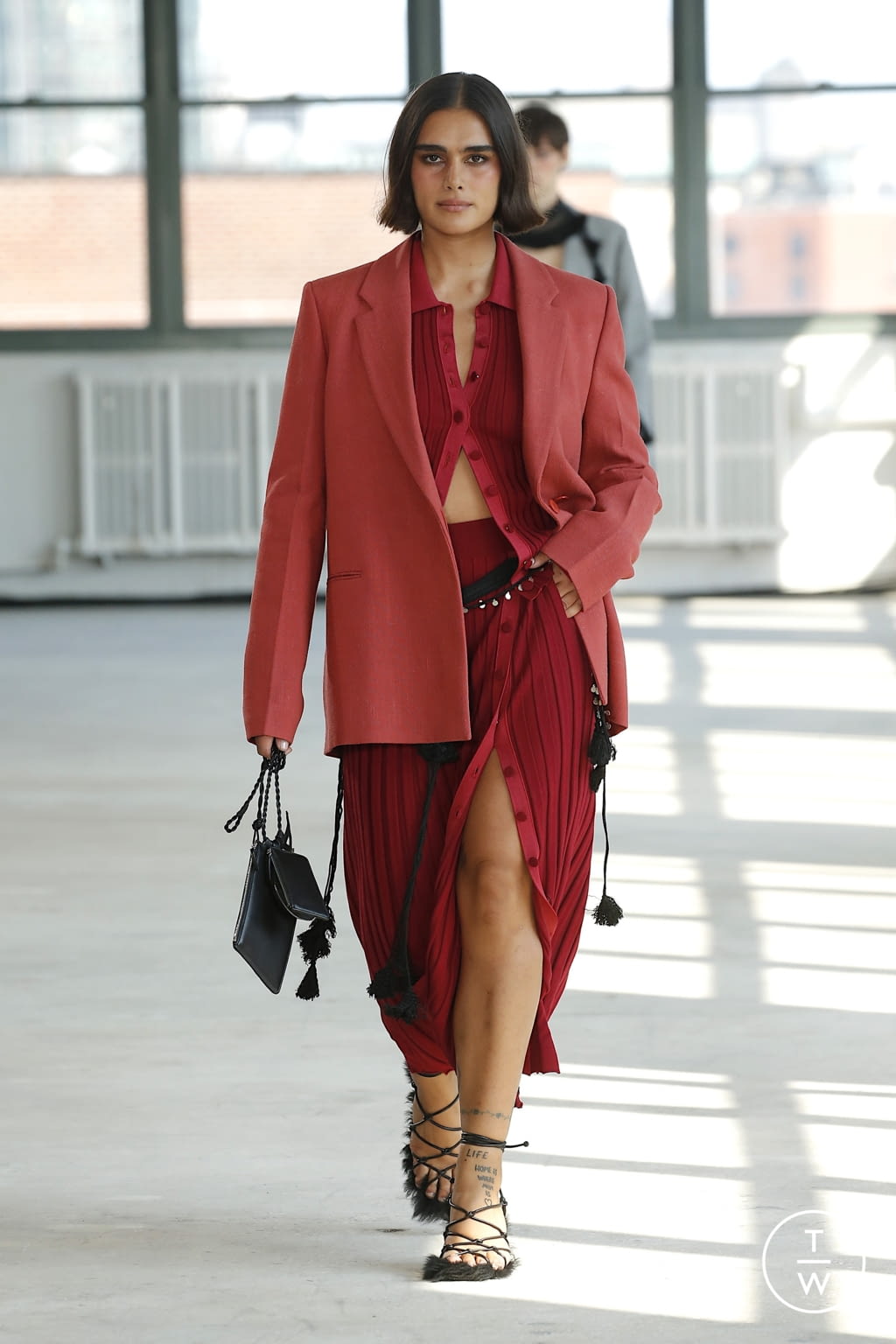 Fashion Week New York Spring/Summer 2022 look 14 from the Altuzarra collection 女装