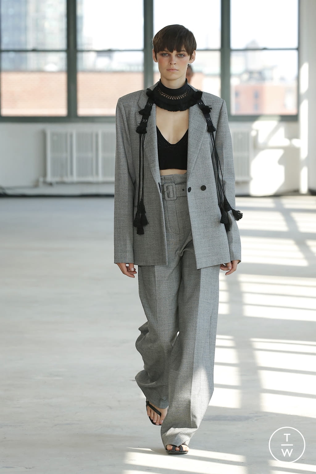 Fashion Week New York Spring/Summer 2022 look 15 from the Altuzarra collection womenswear