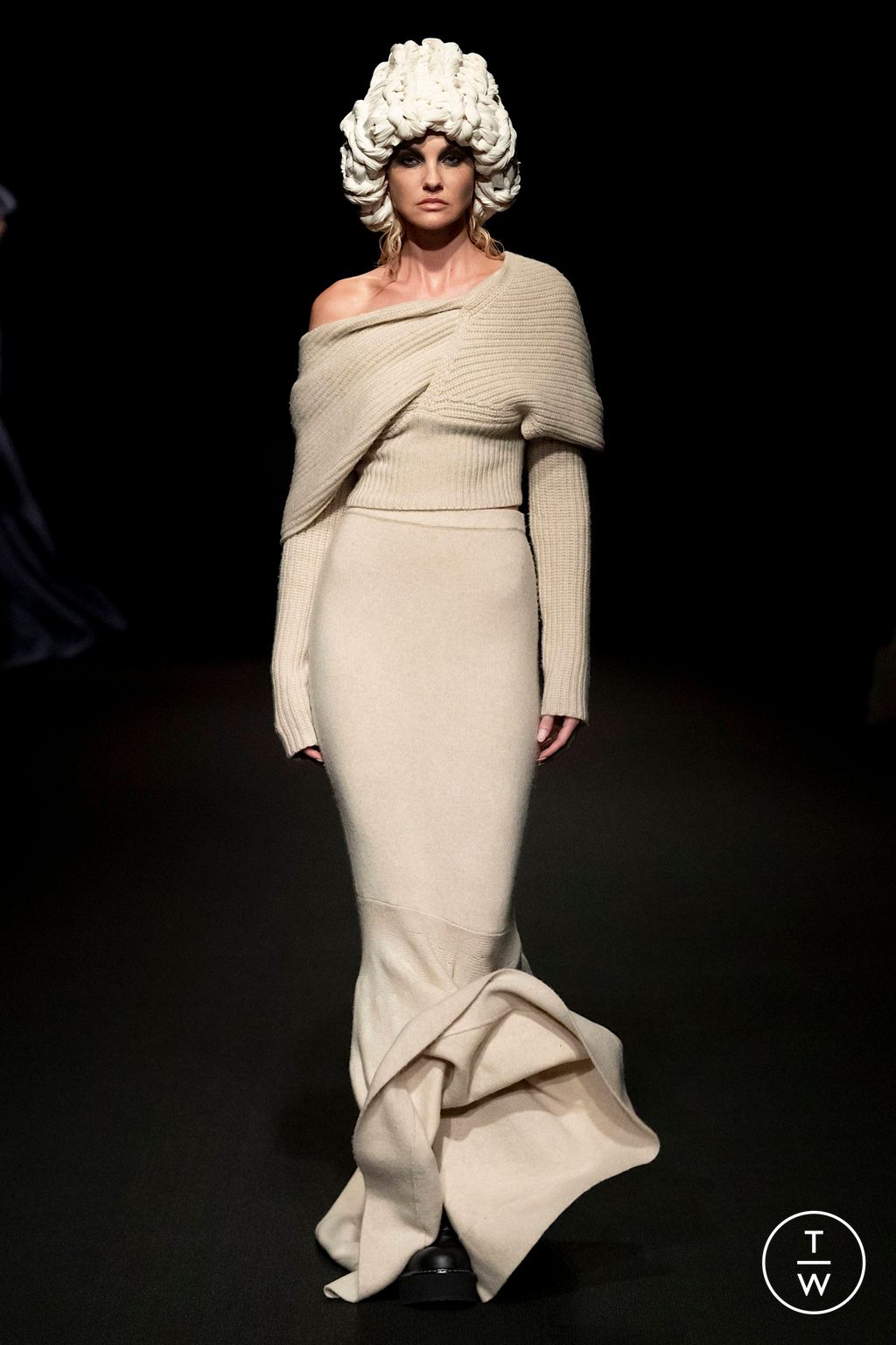 Fashion Week New York Fall/Winter 2023 look 28 de la collection Altuzarra womenswear