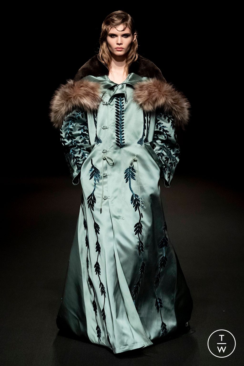 Fashion Week New York Fall/Winter 2023 look 47 from the Altuzarra collection womenswear