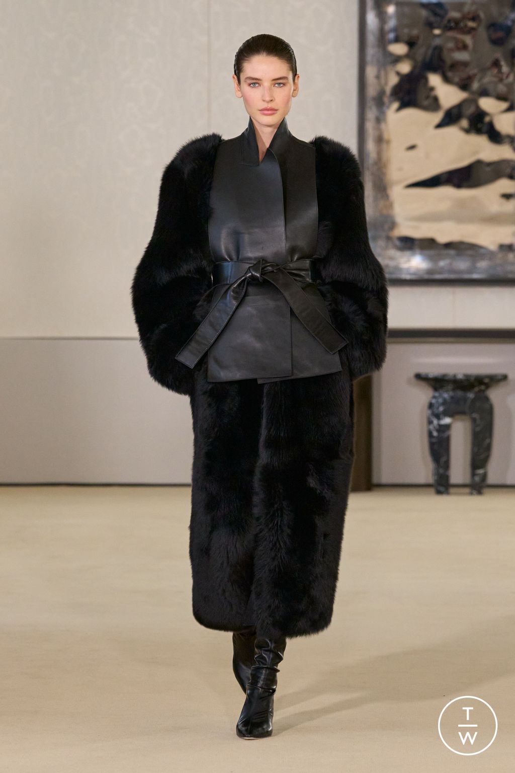 Fashion Week New York Fall/Winter 2026 look 1 de la collection Altuzarra womenswear