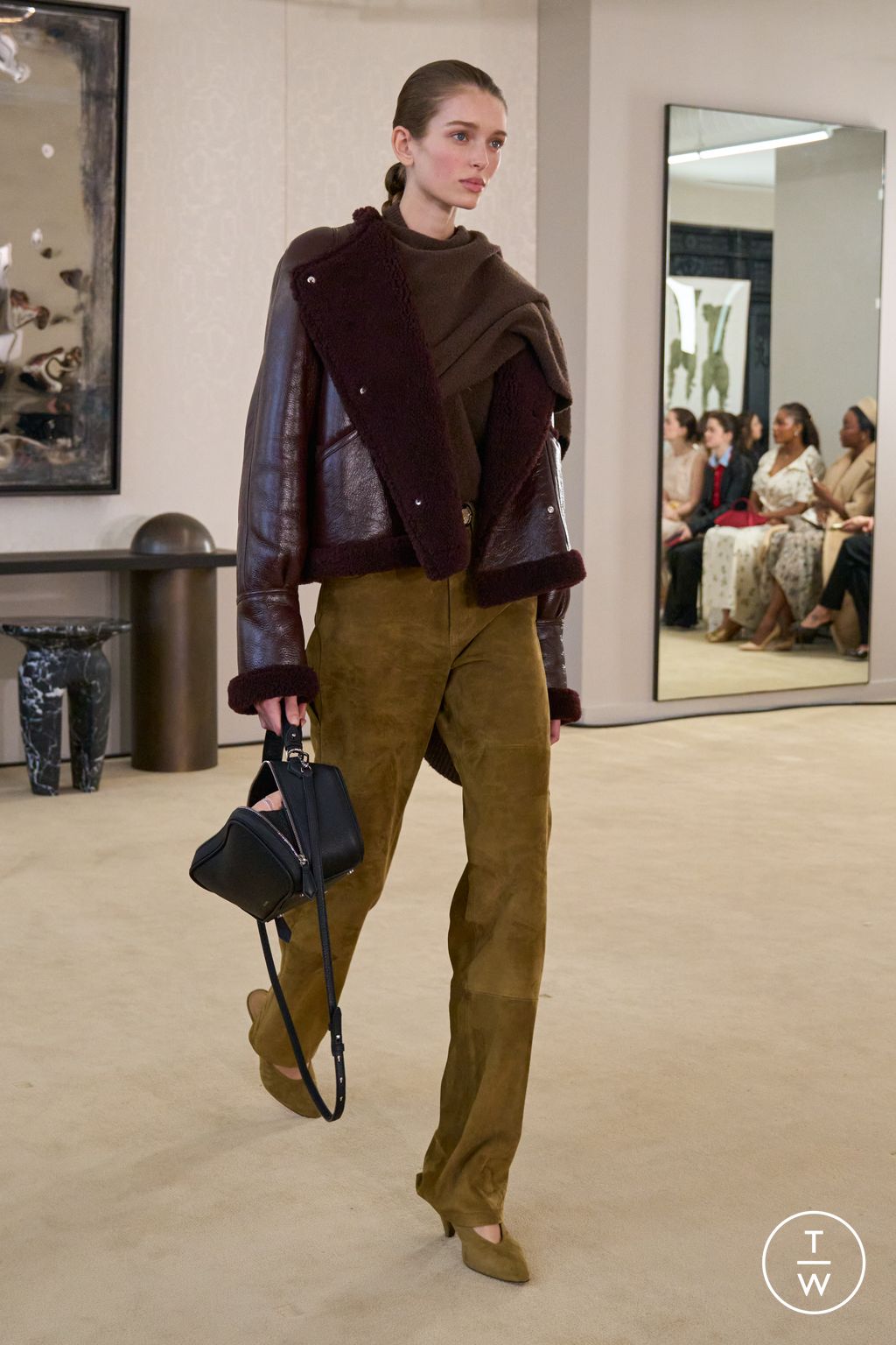 Fashion Week New York Fall/Winter 2026 look 2 de la collection Altuzarra womenswear
