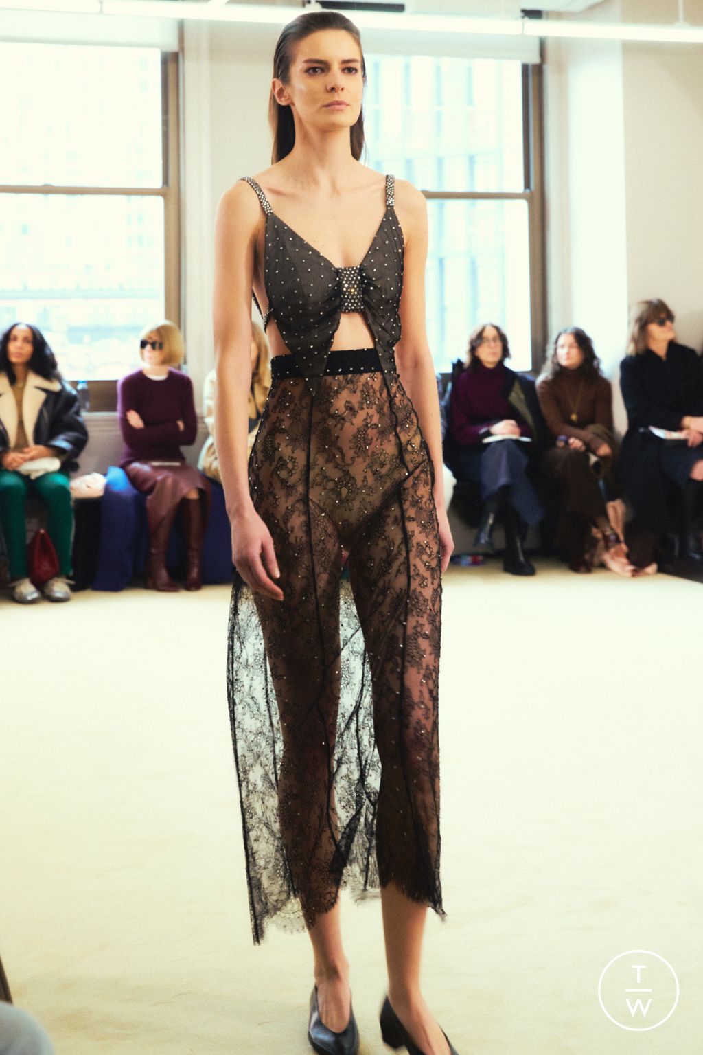 Fashion Week New York Fall/Winter 2024 look 42 from the Altuzarra collection 女装