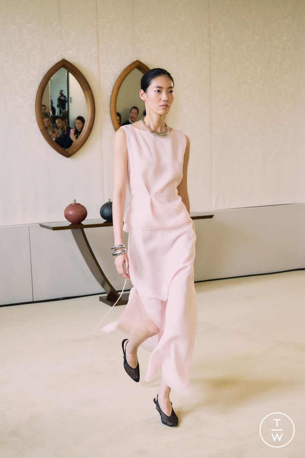 Fashion Week New York Fall/Winter 2025 look 12 from the Altuzarra collection womenswear