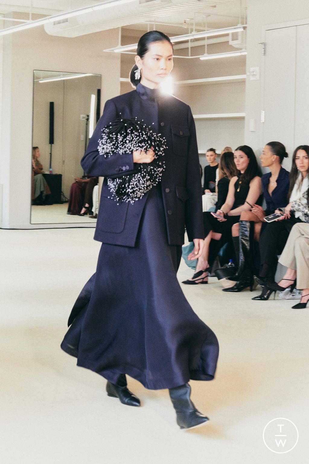 Fashion Week New York Fall/Winter 2025 look 26 de la collection Altuzarra womenswear