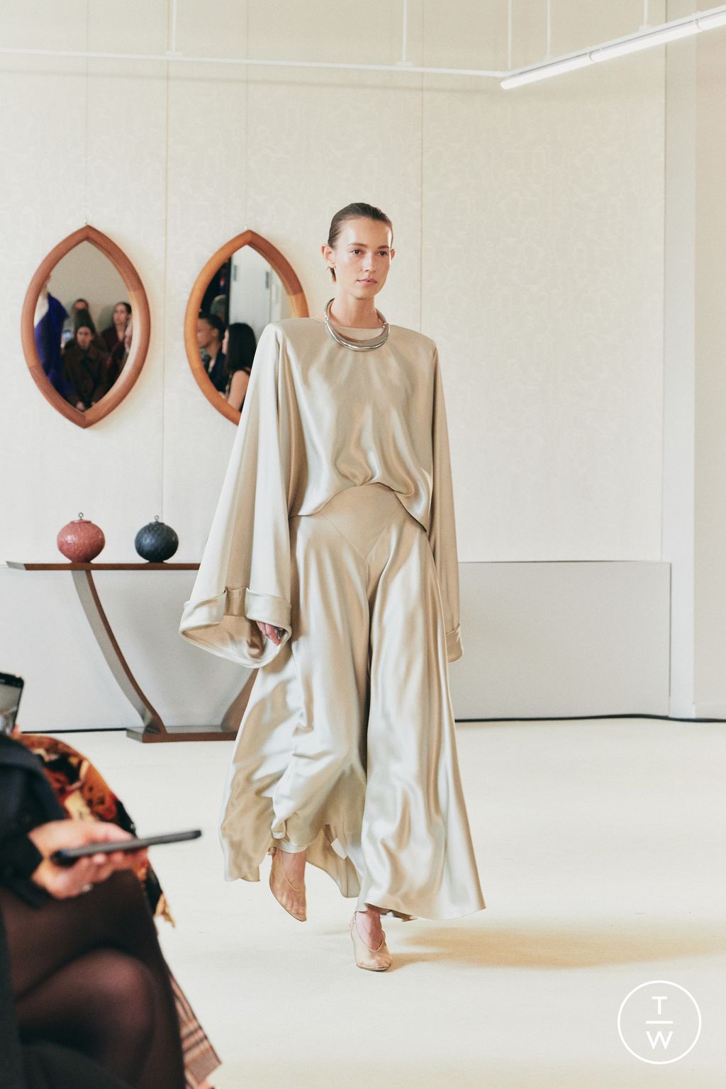 Fashion Week New York Fall/Winter 2025 look 37 from the Altuzarra collection womenswear