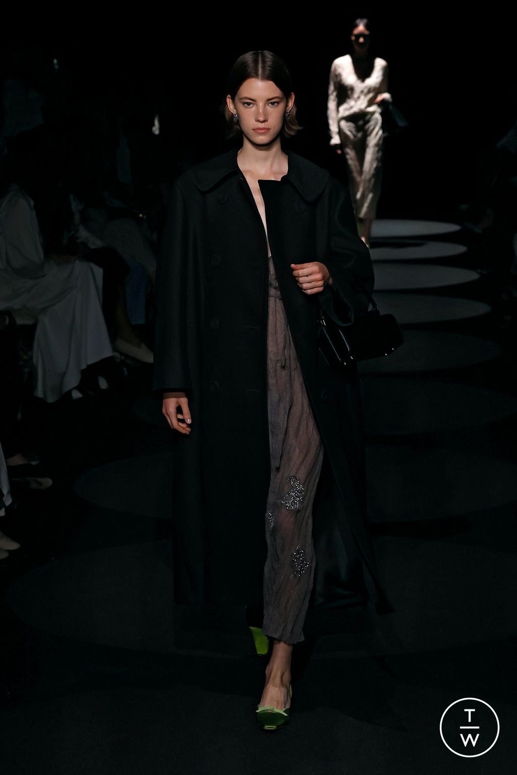 Fashion Week New York Spring/Summer 2024 look 13 from the Altuzarra collection 女装