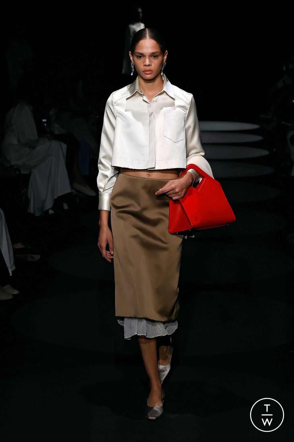 Fashion Week New York Spring/Summer 2024 look 23 from the Altuzarra collection 女装