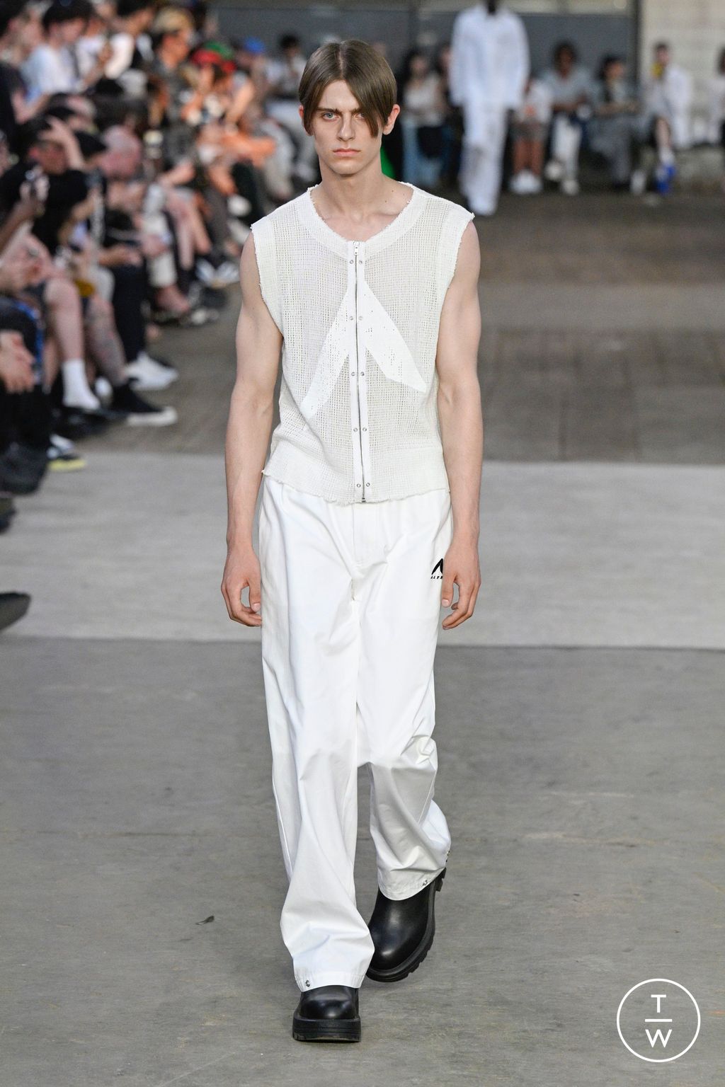 Fashion Week Milan Spring/Summer 2024 look 3 from the Alyx collection menswear