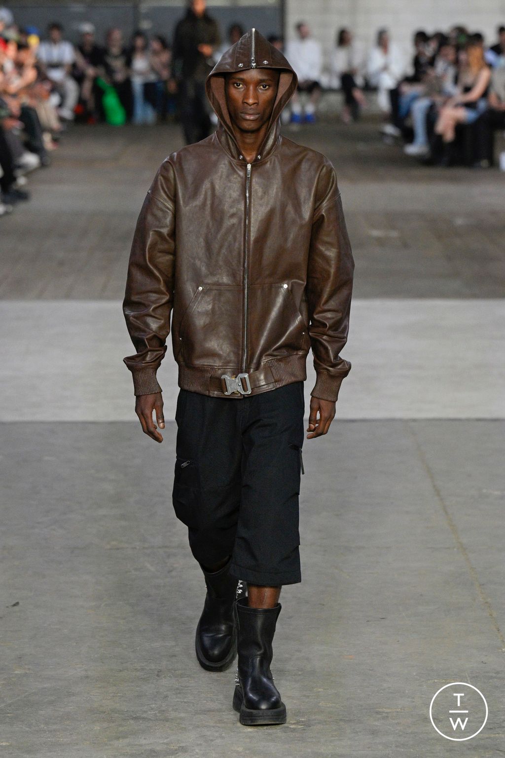 Fashion Week Milan Spring/Summer 2024 look 29 from the Alyx collection menswear