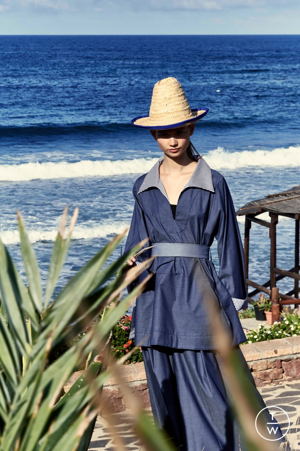 Fashion Week Milan Resort 2019 look 14 de la collection Antonio Marras womenswear