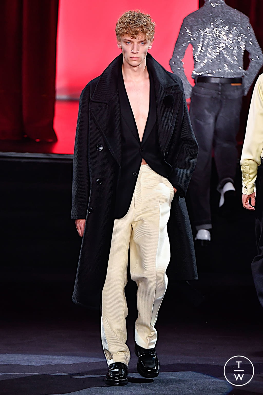 Fashion Week Paris Fall/Winter 2020 look 15 from the Ami collection menswear