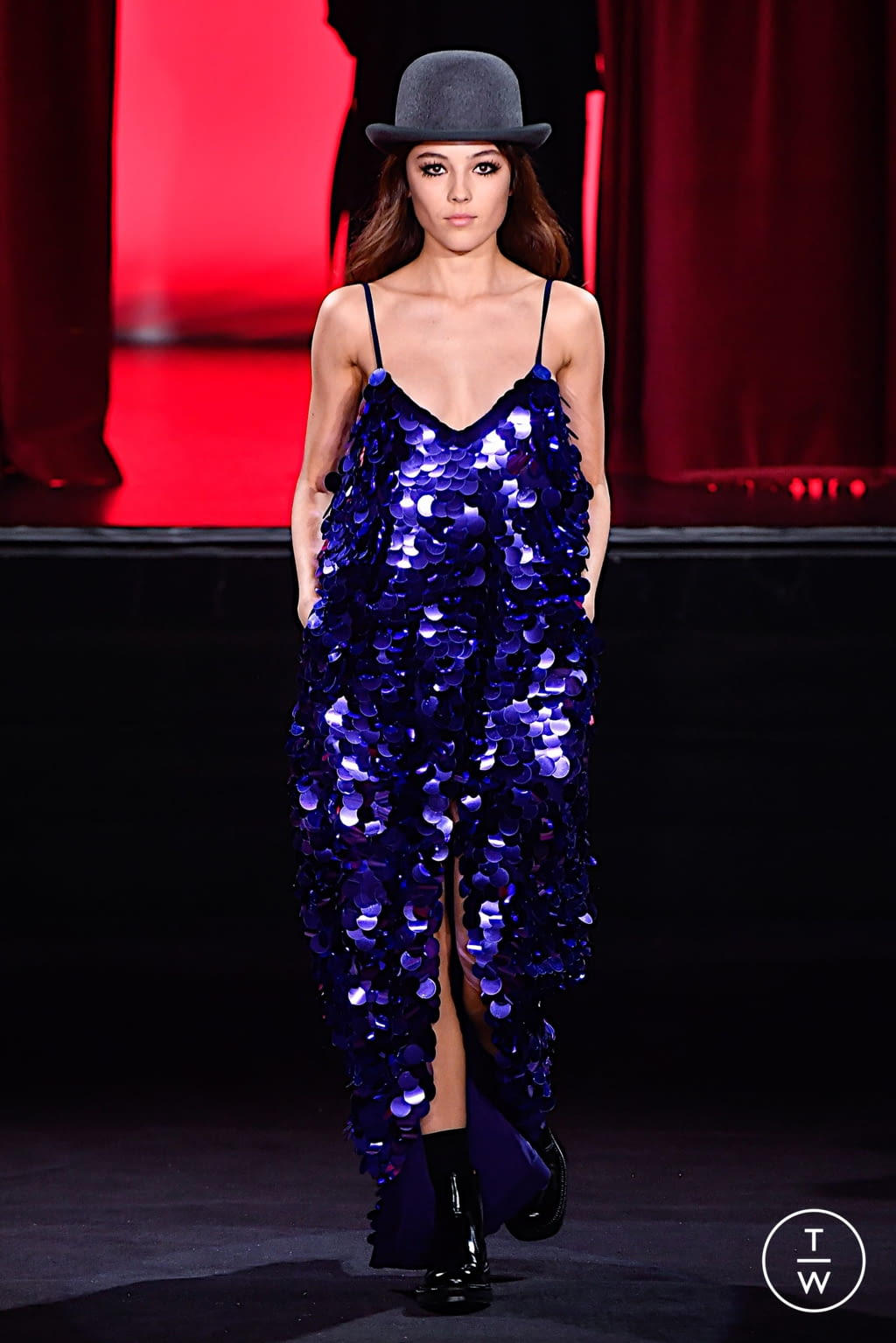 Fashion Week Paris Fall/Winter 2020 look 24 de la collection Ami menswear