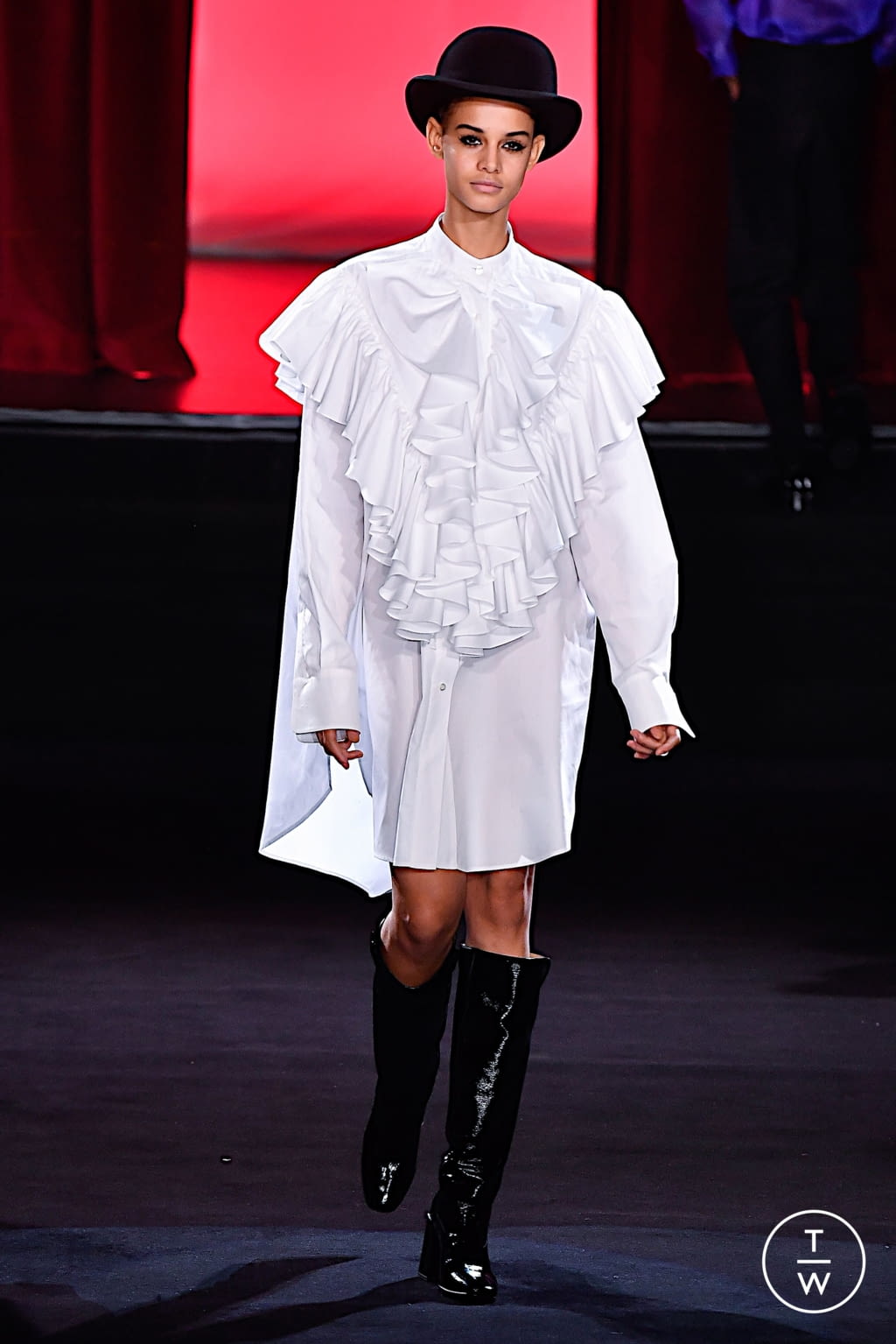 Fashion Week Paris Fall/Winter 2020 look 34 from the Ami collection 男装