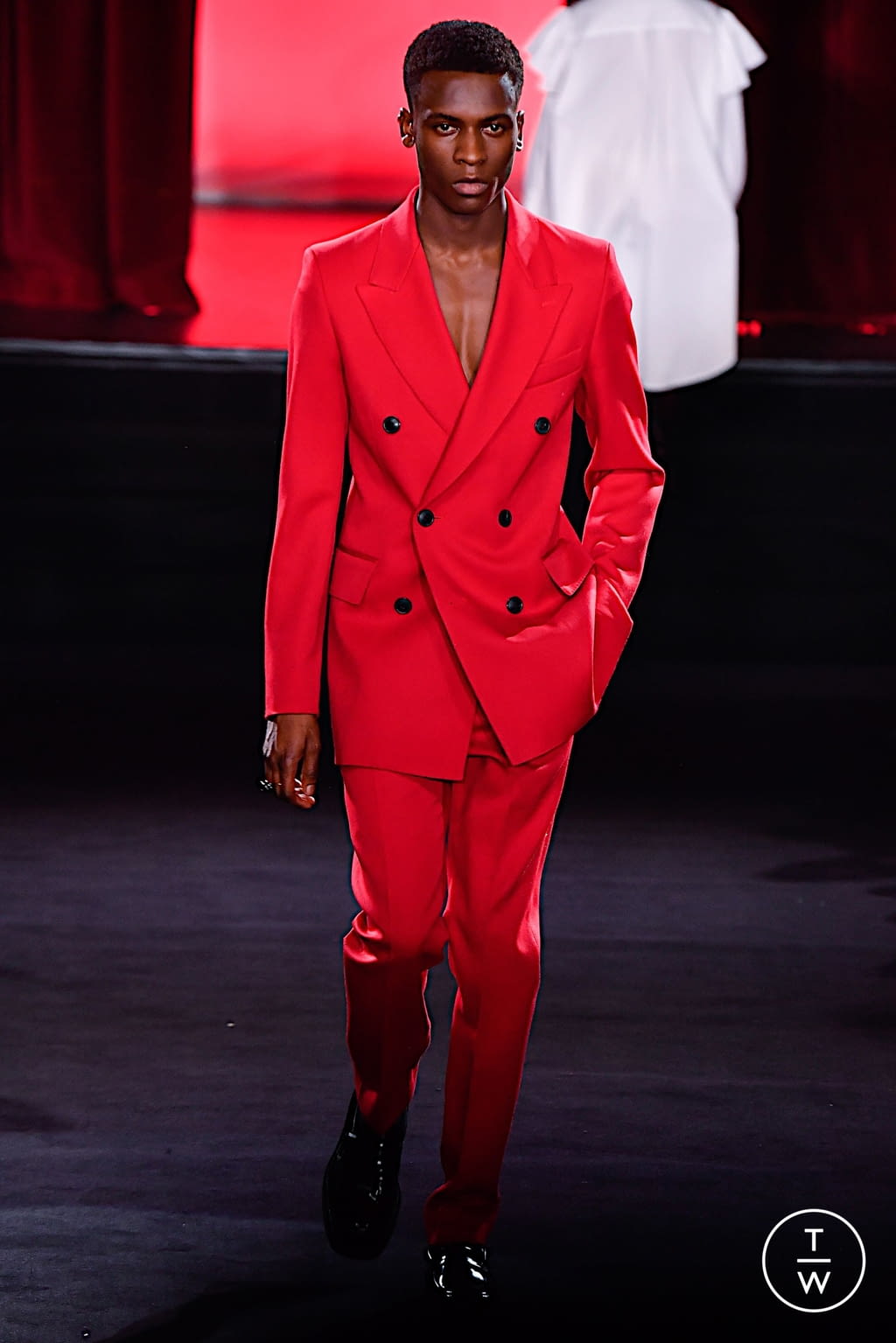 Fashion Week Paris Fall/Winter 2020 look 39 from the Ami collection 男装