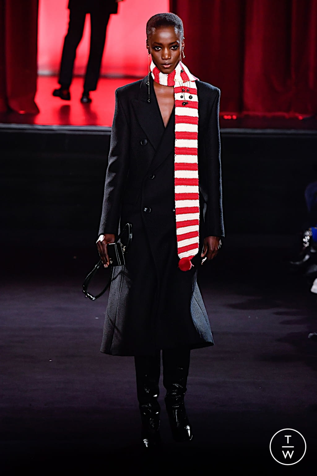 Fashion Week Paris Fall/Winter 2020 look 52 from the Ami collection 男装