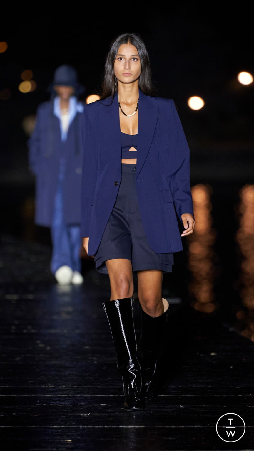 Fashion Week Paris Spring/Summer 2021 look 10 de la collection Ami womenswear