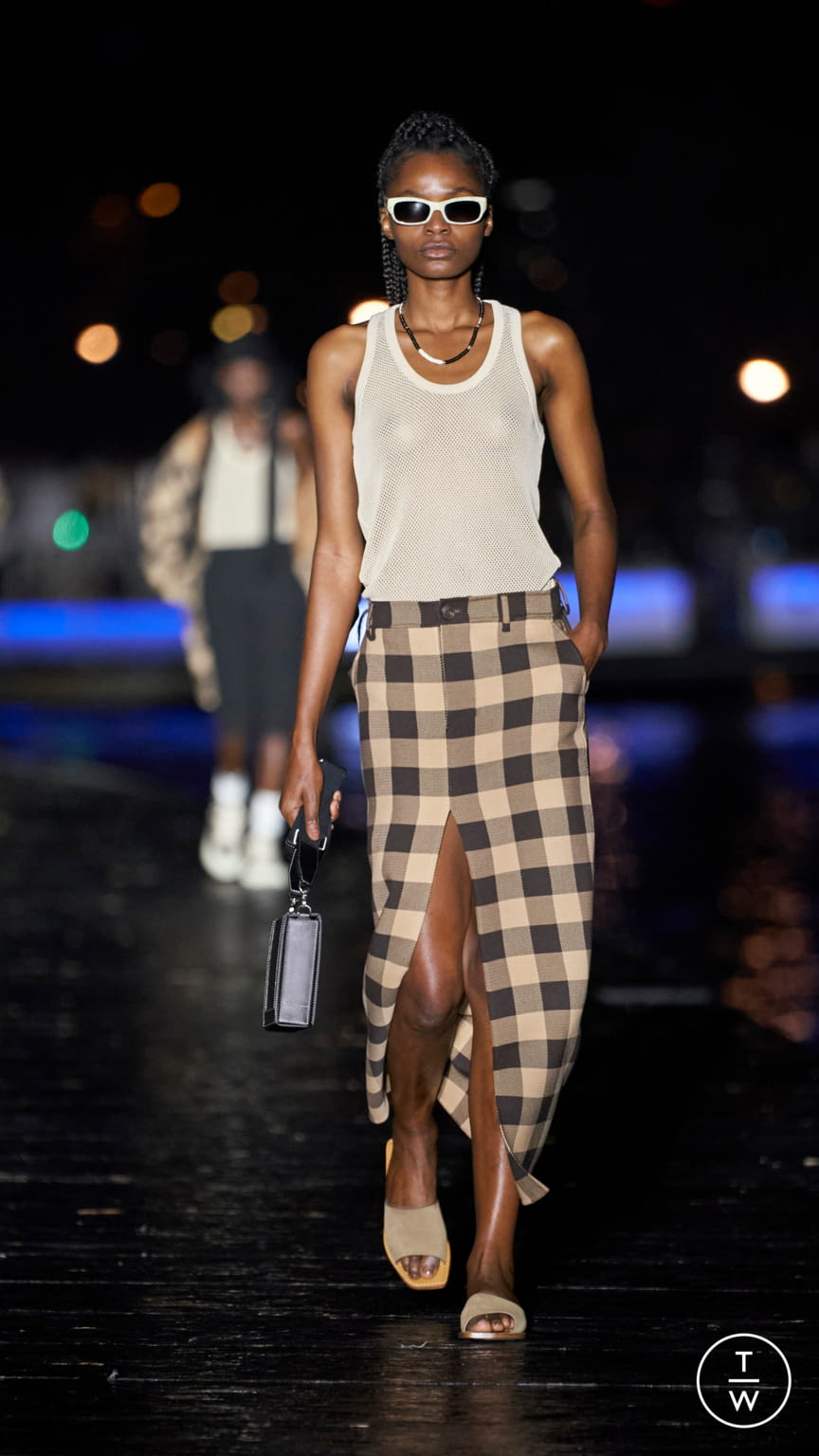 Fashion Week Paris Spring/Summer 2021 look 29 de la collection Ami womenswear