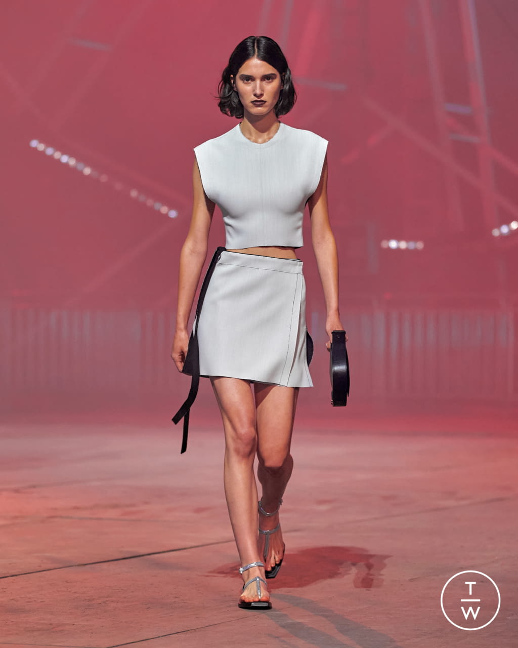 Fashion Week Paris Spring/Summer 2022 look 26 from the Ami collection womenswear