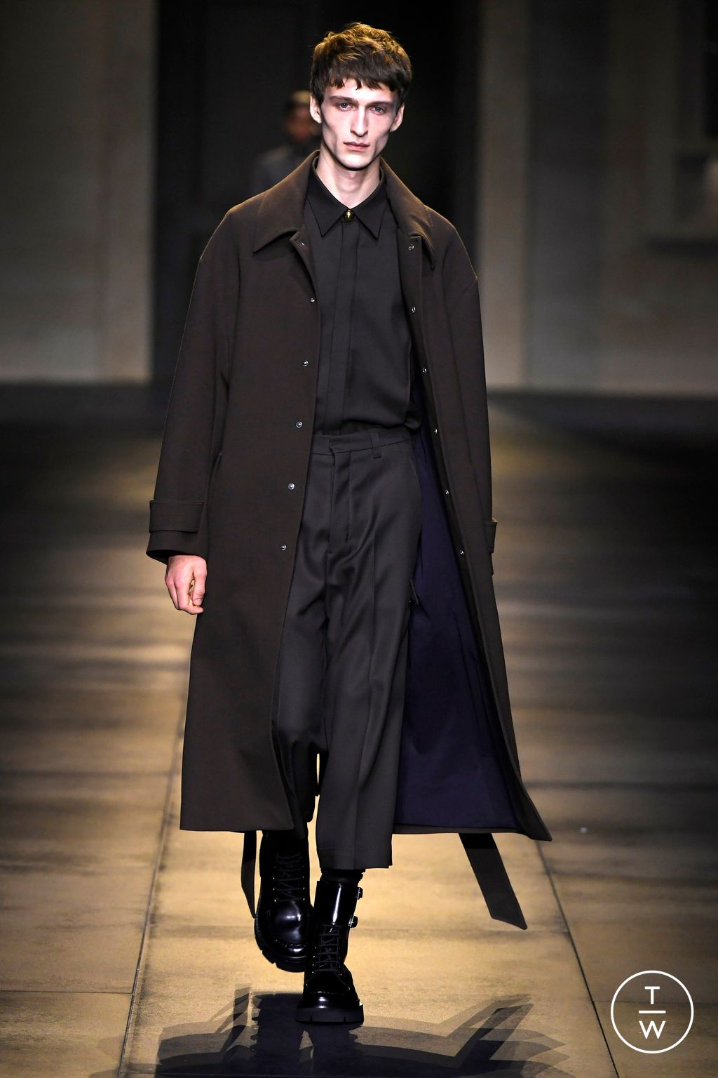 Fashion Week Paris Fall/Winter 2024 look 6 from the Ami collection menswear