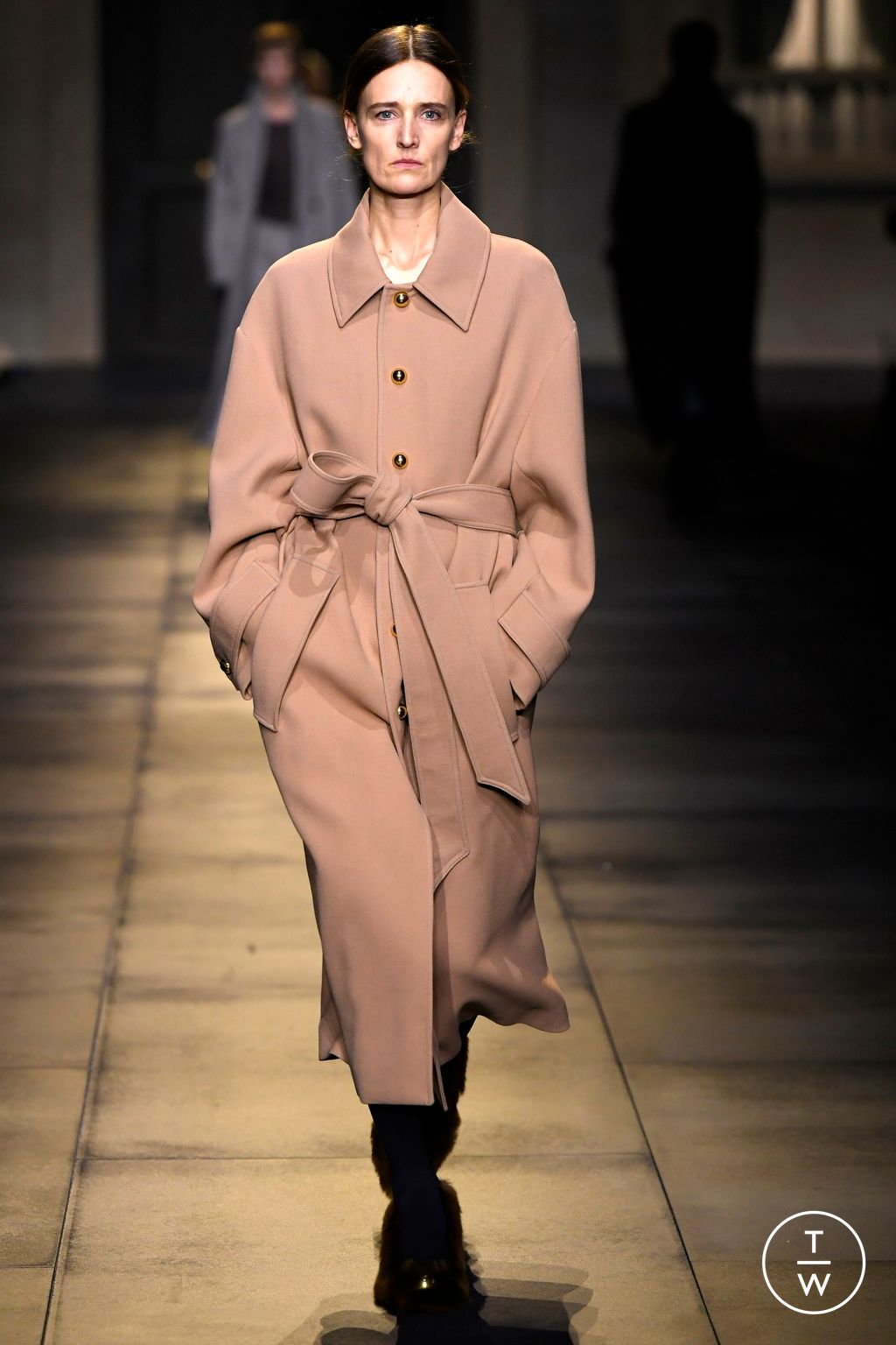 Fashion Week Paris Fall/Winter 2024 look 21 de la collection Ami menswear