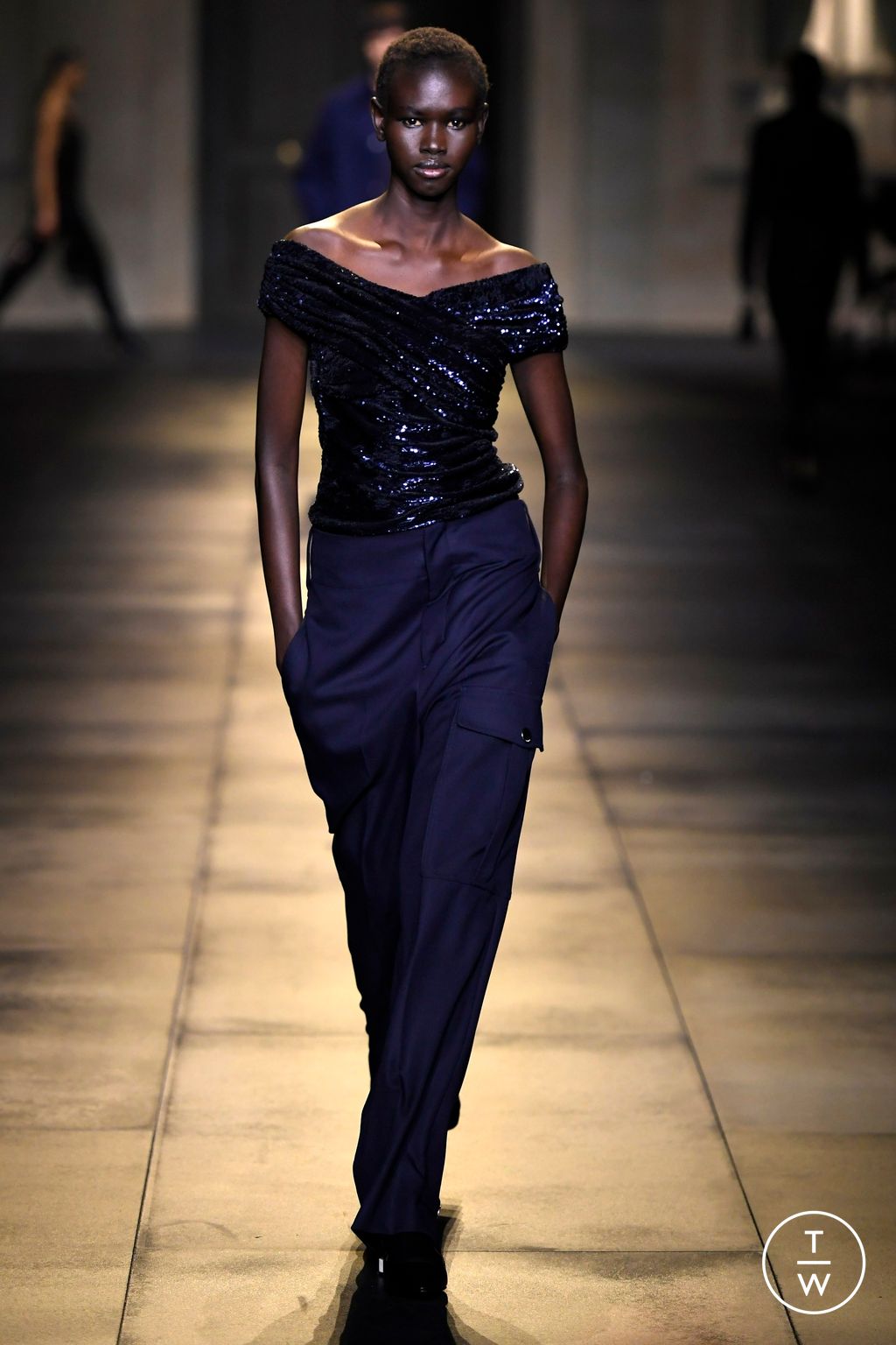Fashion Week Paris Fall/Winter 2024 look 41 de la collection Ami menswear