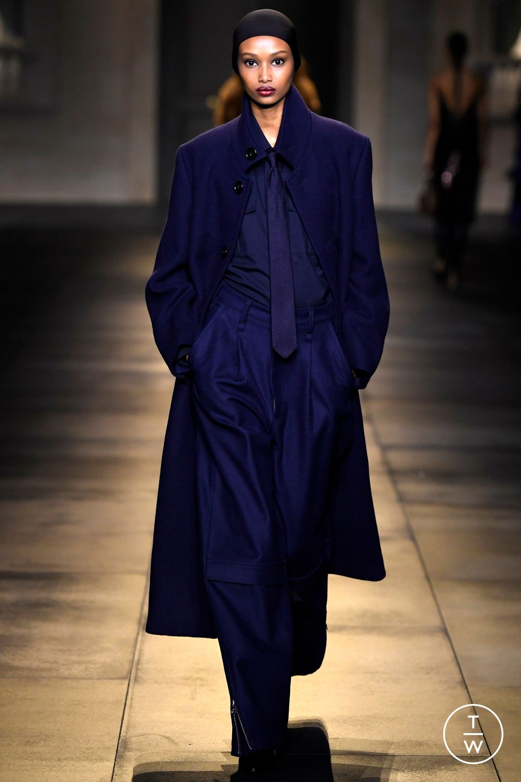 Fashion Week Paris Fall/Winter 2024 look 45 from the Ami collection 男装