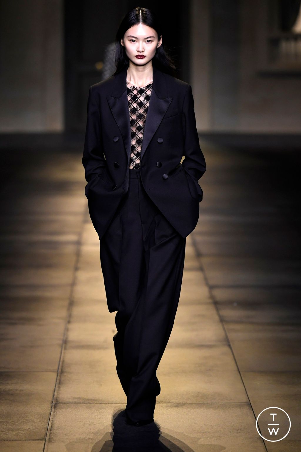 Fashion Week Paris Fall/Winter 2024 look 58 from the Ami collection 男装
