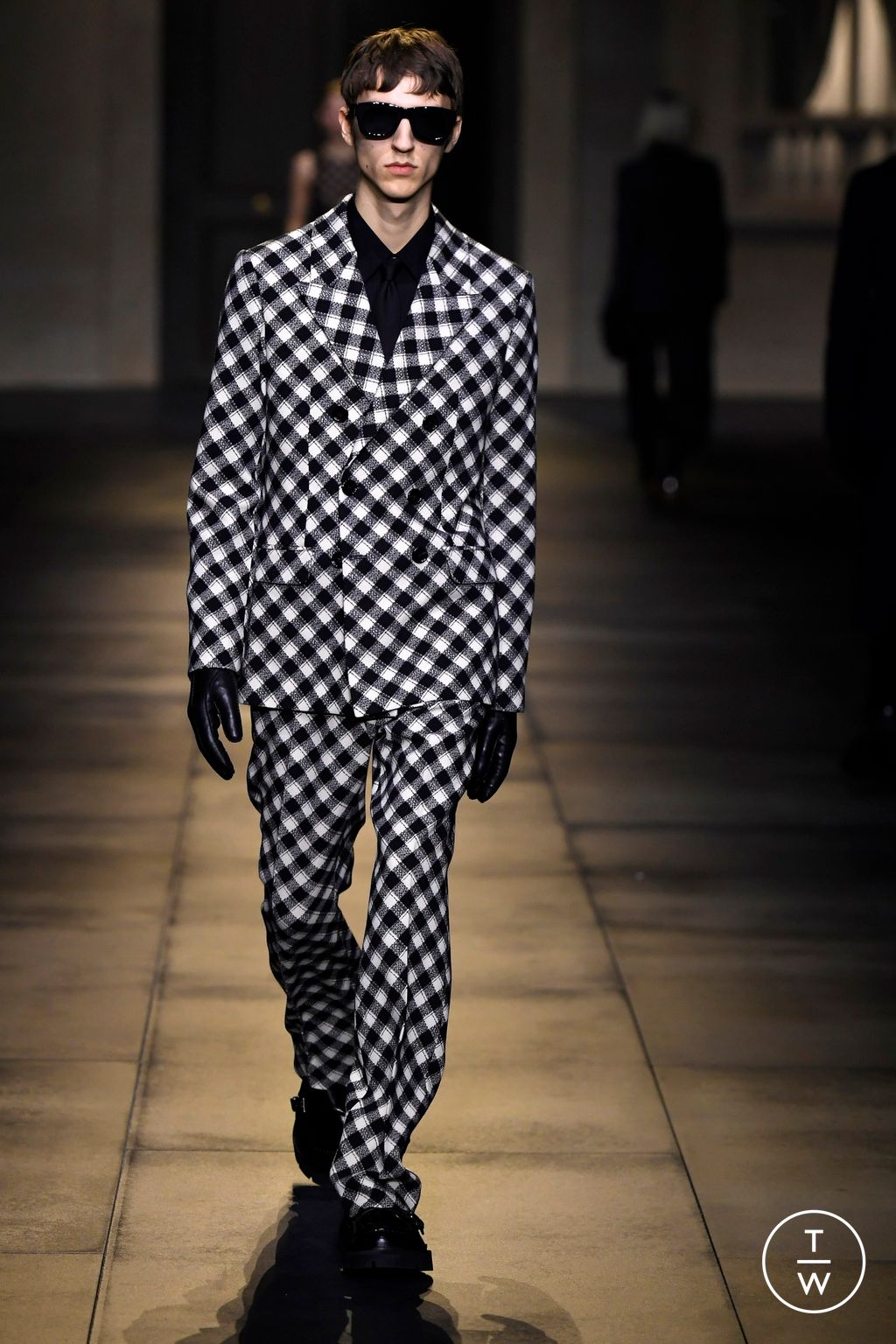 Fashion Week Paris Fall/Winter 2024 look 59 from the Ami collection 男装