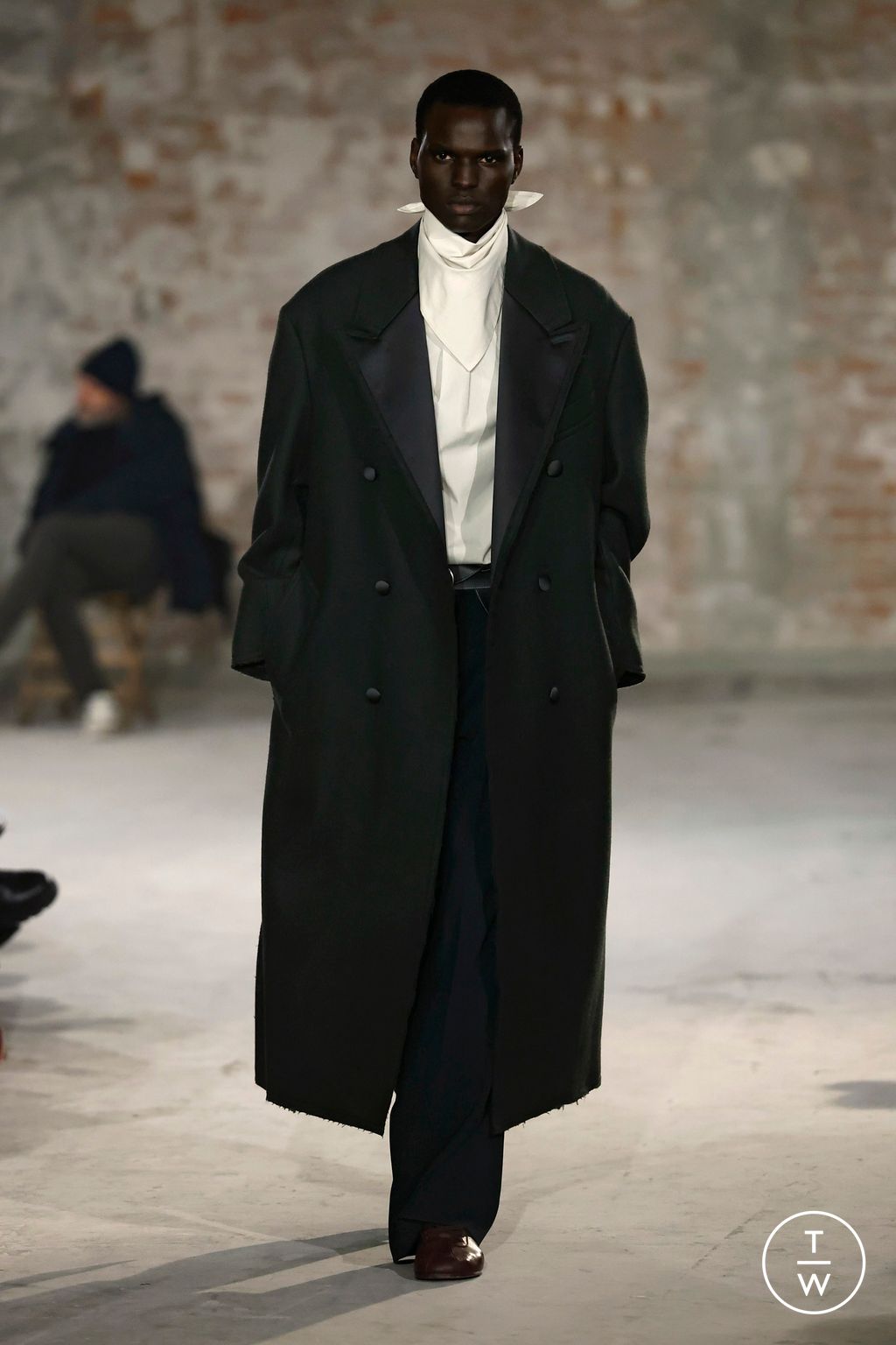 Fashion Week Paris Fall/Winter 2025 look 51 from the Ami collection menswear