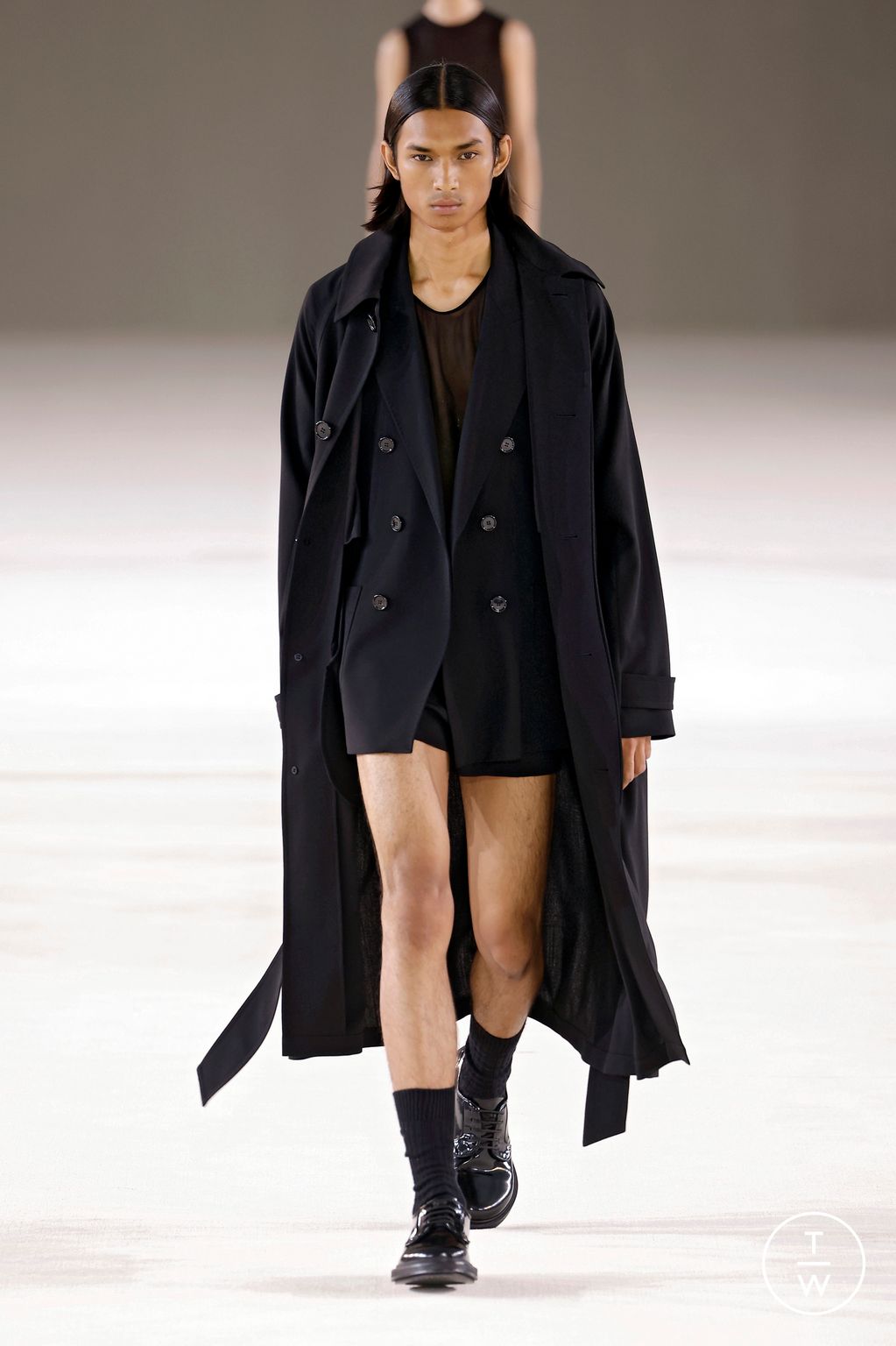 Fashion Week Paris Spring/Summer 2024 look 3 from the Ami collection menswear