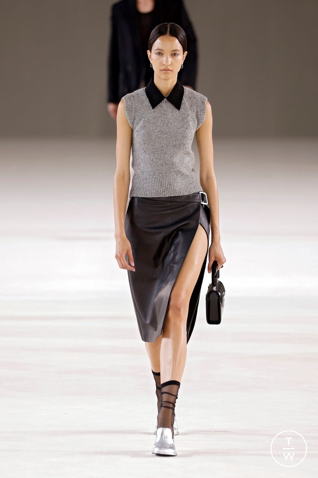 Fashion Week Paris Spring/Summer 2024 look 8 de la collection Ami menswear