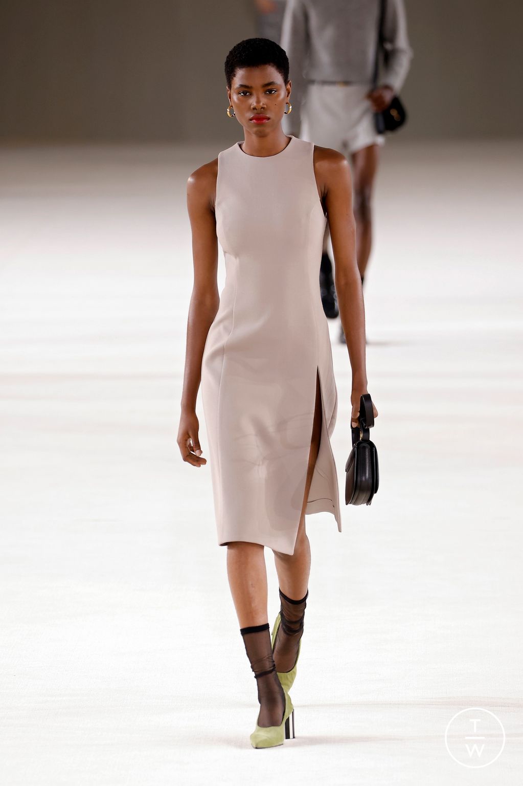 Fashion Week Paris Spring/Summer 2024 look 12 de la collection Ami menswear