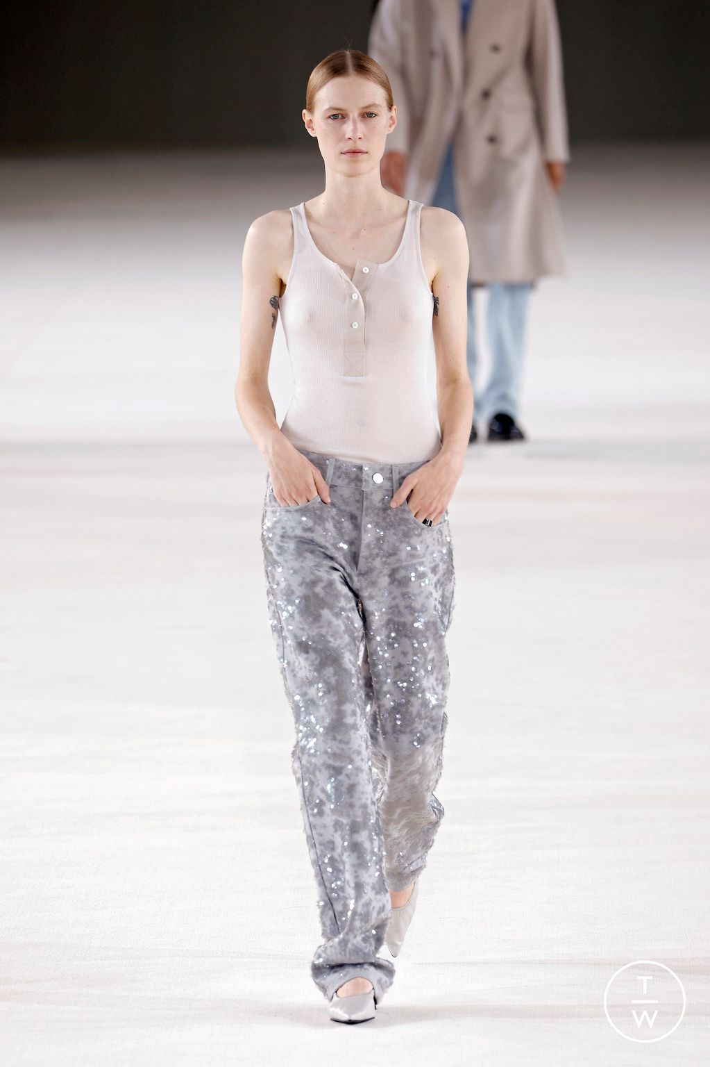 Fashion Week Paris Spring/Summer 2024 look 14 de la collection Ami menswear