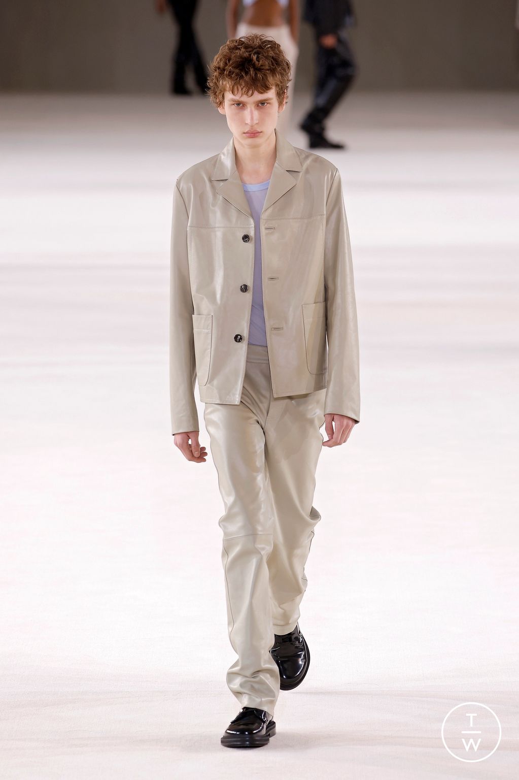 Fashion Week Paris Spring/Summer 2024 look 22 from the Ami collection menswear