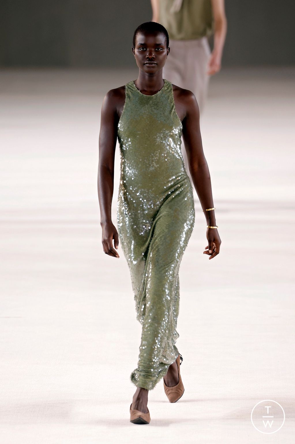 Fashion Week Paris Spring/Summer 2024 look 31 de la collection Ami menswear