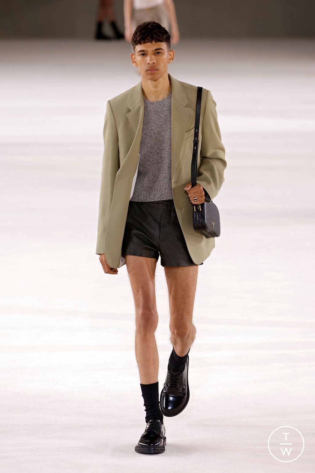 Fashion Week Paris Spring/Summer 2024 look 36 from the Ami collection menswear