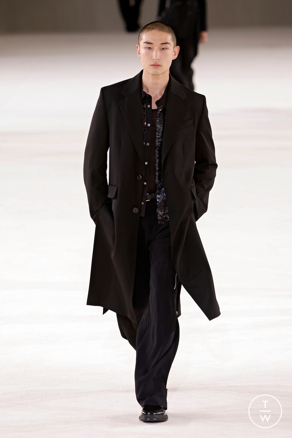 Fashion Week Paris Spring/Summer 2024 look 51 from the Ami collection 男装