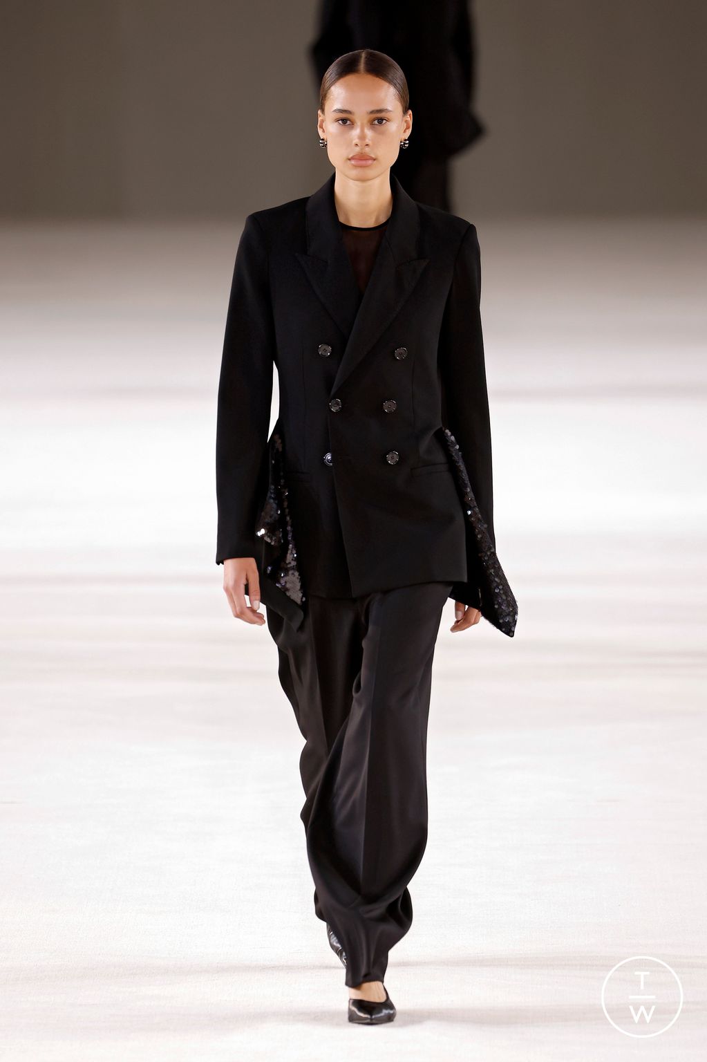 Fashion Week Paris Spring/Summer 2024 look 52 from the Ami collection 男装
