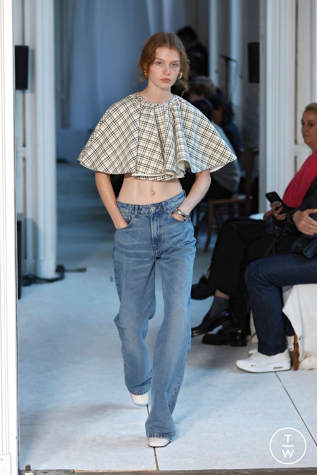 Fashion Week Paris Spring-Summer 2025 look 11 de la collection Ami menswear