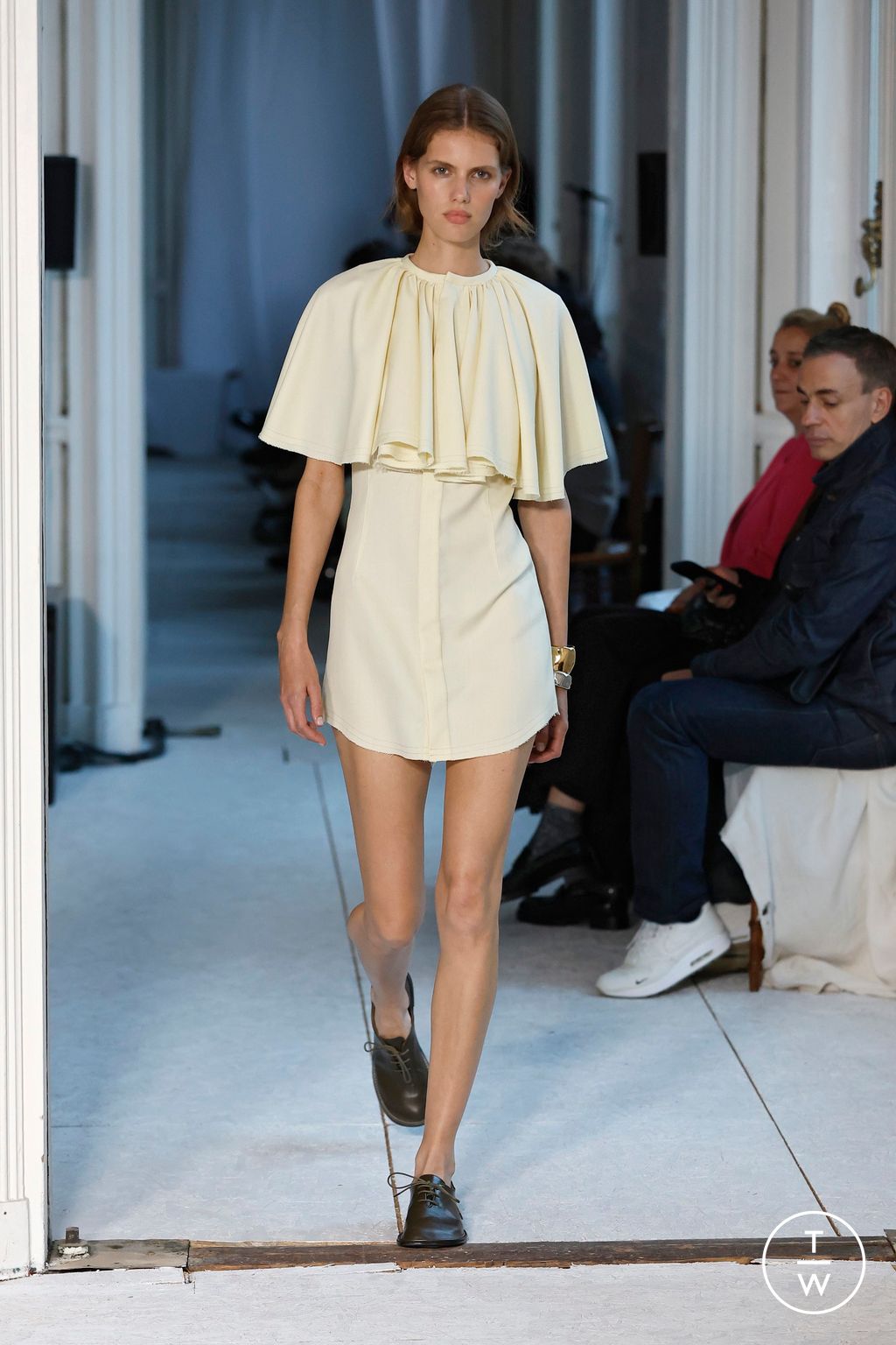 Fashion Week Paris Spring-Summer 2025 look 17 de la collection Ami menswear