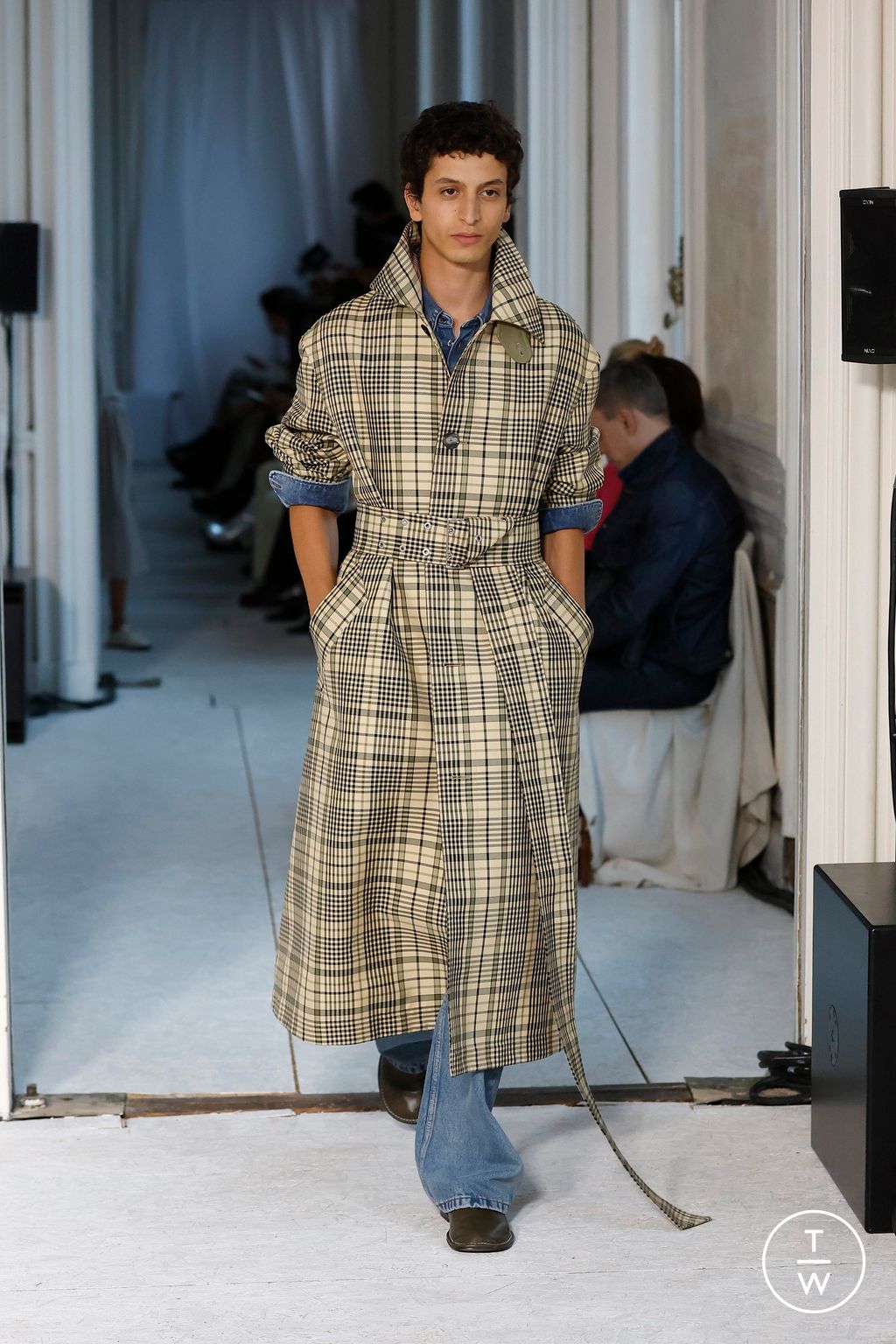 Fashion Week Paris Spring-Summer 2025 look 47 de la collection Ami menswear
