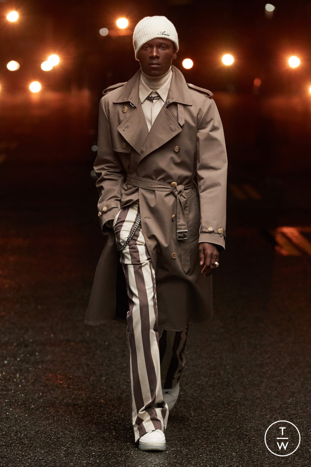 Fashion Week Paris Fall/Winter 2021 look 4 from the Amiri collection menswear